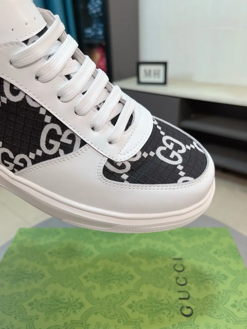 Men's shoes 💰440🌹🌹GUCCI [Gucci] New high-top men's shoes, a high-end brand, the latest fashionable casual men's shoes, trendy and versatile, relaxed and sporty style, uppers imported from Italy, first-layer cowhide, genuine leather lining, and ultra-fine workmanship. Original personalized fashionable rubber wear-resistant outsole, light and comfortable on the foot, size 38-44